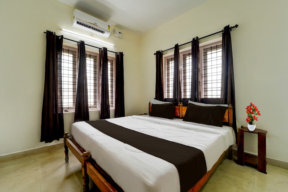 Super Collection O Govt Engineering College Formerly Anby Plaza, Technopark Trivandrum, Trivandrum