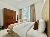 Spacious 2 bedroom fully furnished Partial Sea View And Park