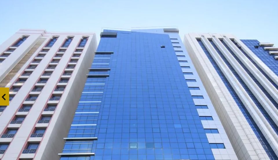 Deluxe fully furnished 2 Bedroom Apartment With City View, Madinat Zayed Abu Dhabi, Abu Dhabi