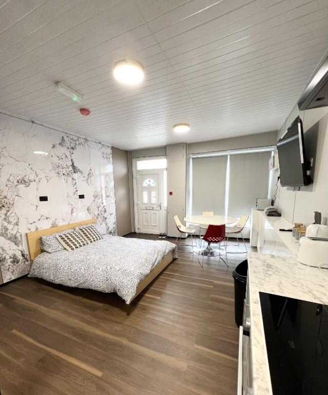 OYO Welsh Holiday Accommodation - Modern Stay