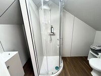 OYO Welsh Holiday Accommodation - Modern Stay