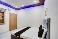 Hotel O Mathura Central Railway Junction Formerly Bhagwati Palace