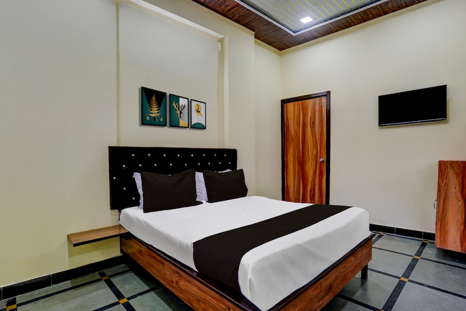 Hotel O Royal Inn, Mumbai- Kalyan-Bhiwandi- Badalapur, Mumbai