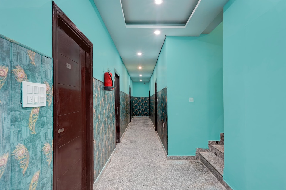 OYO 838310 Hotel Manohar, Tapovan Rishikesh, Rishikesh