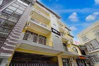 SPOT ON Hotel Manohar