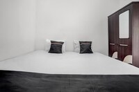 Hotel O Sagara Homestay Rungkut