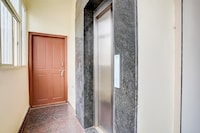 Hotel O SRL Comforts