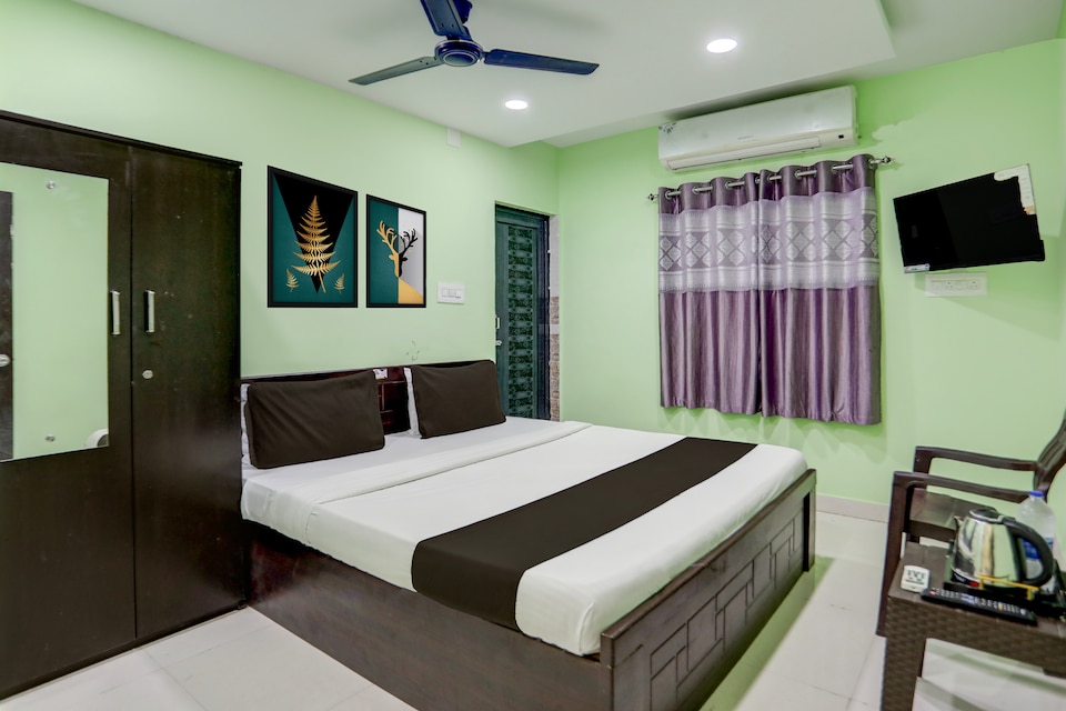 Super Hotel O Cuttack-Puri Bypass Crossway Formerly Anand Palace, VaniVihar Bhubaneswar, Bhubaneswar