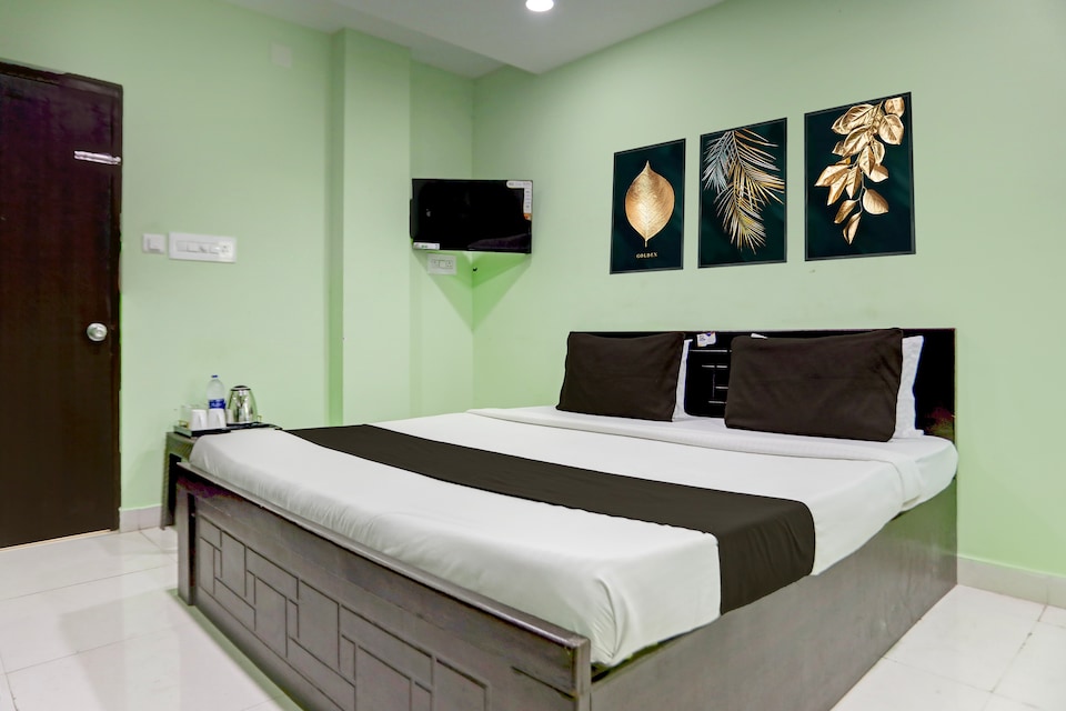 Super Hotel O Cuttack-Puri Bypass Crossway Formerly Anand Palace, VaniVihar Bhubaneswar, Bhubaneswar