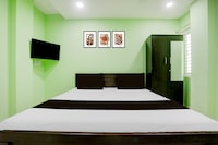 Hotel O Anand Palace Lingaraj Tmp Rd Railway Station