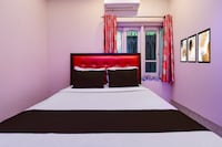 Hotel O Vedika Acropolis Mall