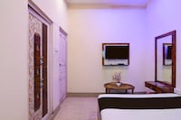 Hotel O Vedika Acropolis Mall