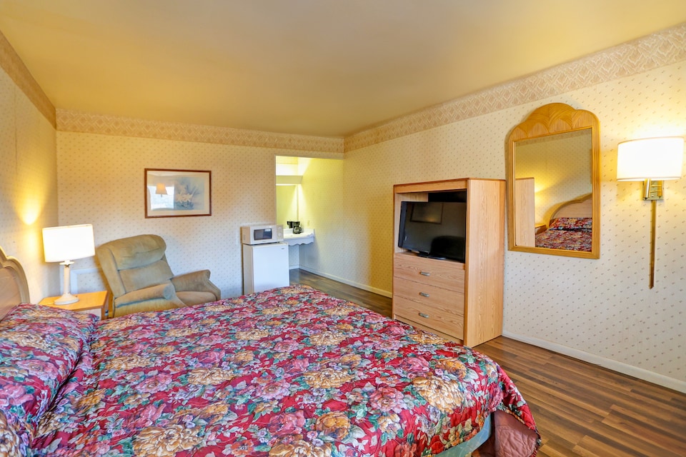 Hotel O Relax Inn Lewisburg near I-64, Lewisburg, WV, Lewisburg, WV