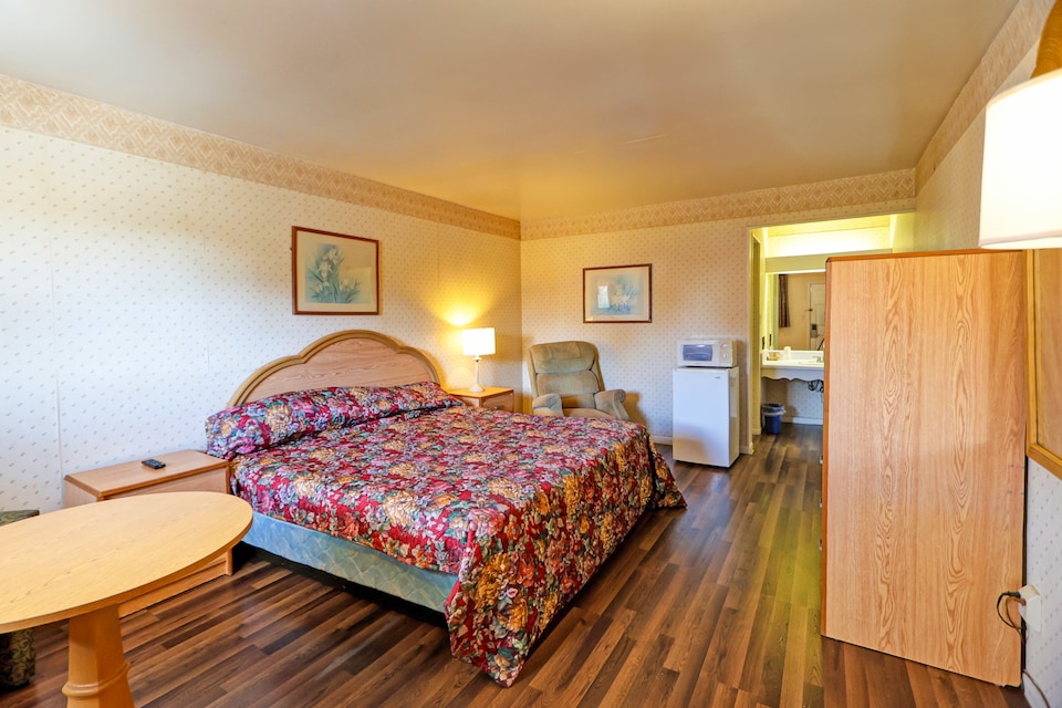 Hotel O Relax Inn Lewisburg near I-64, Lewisburg, WV, Lewisburg, WV