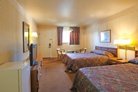 Hotel O Relax Inn Lewisburg near I-64