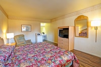 Hotel O Relax Inn Lewisburg near I-64