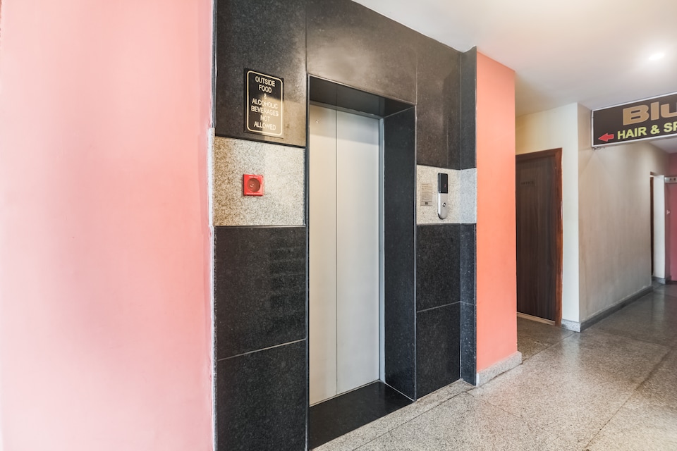 LIVE on GHY896, ISBT Guwahati, Guwahati