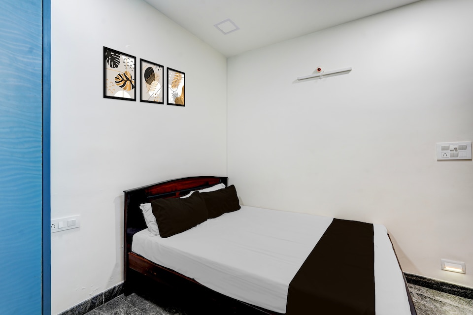 Hotel O Eswar Palace Pattabiram, Ambattur, Chennai