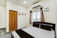 Hotel O Eswar Palace Pattabiram