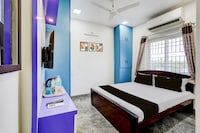 Hotel O Eswar Palace Pattabiram