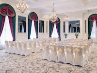 Bristol Grand Hotel By Sunday