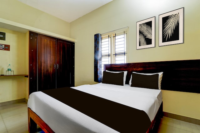 Hotel O Aarudra Residency Thanjavur Airport