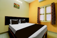 Hotel O Aarudra Residency Thanjavur Airport