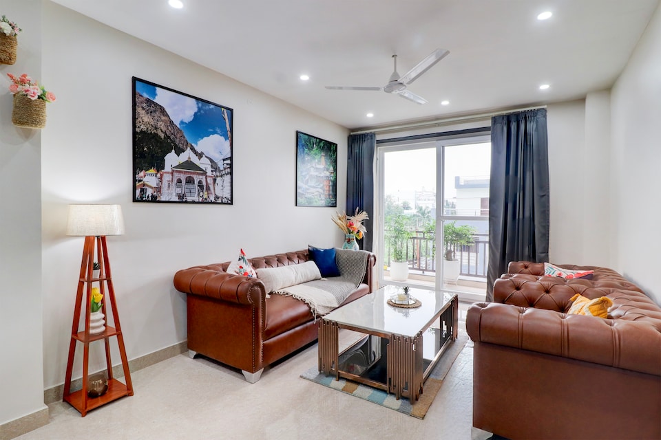 Super Townhouse Rispana River Dehradun Formerly Nivasa Home Stays, Dehradun Railway Station, Dehradun