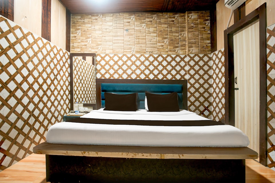 Hotel O Avista Comfort Indo Pak Bus Stand, Golden Temple Road Amritsar, Amritsar