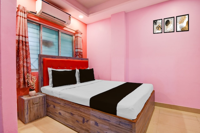 Hotel O Pinki Guest House Mukundapur Bus Stand