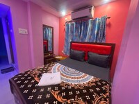 Hotel O Pinki Guest House Mukundapur Bus Stand