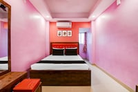 Hotel O Pinki Guest House Mukundapur Bus Stand