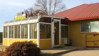 Juniper Motel Madras by Townhouse