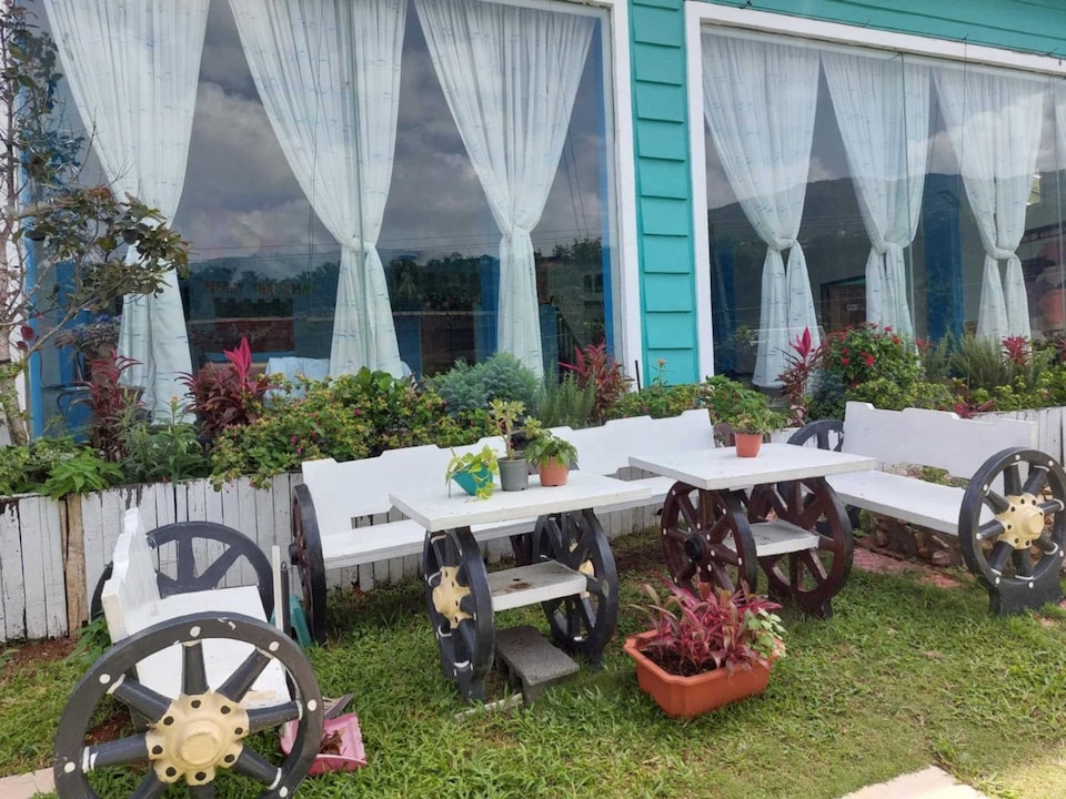 Hotel Chateau De Nazarene  , Baguio, Baguio