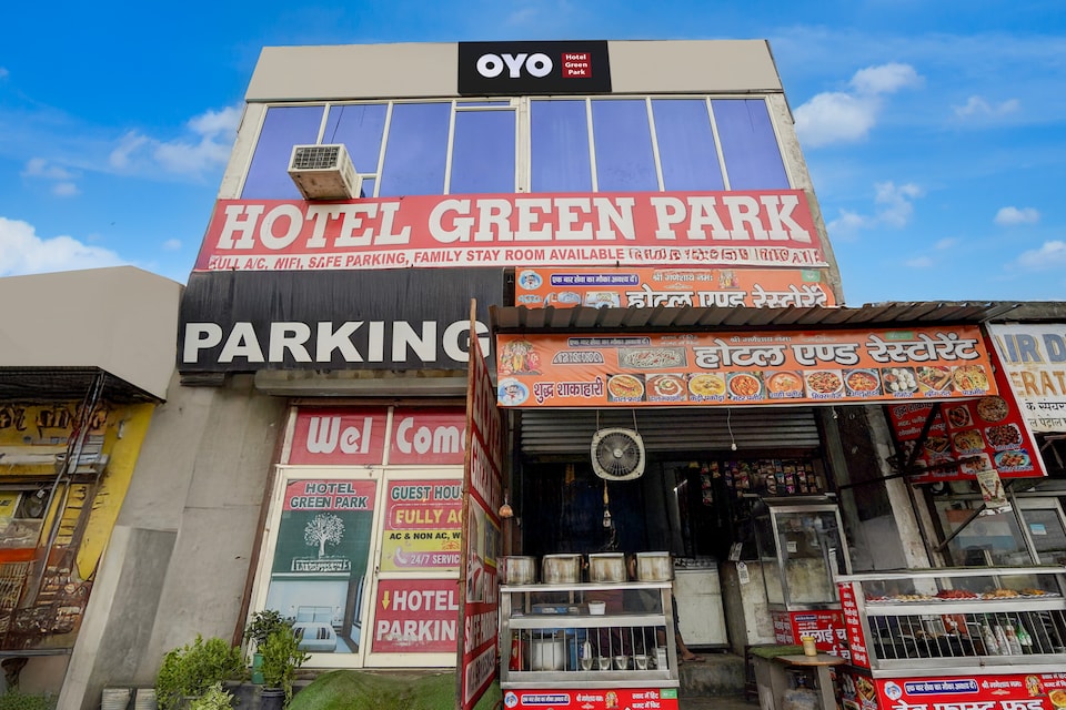 Hotel O Green Park Guest House, Anand Vihar Delhi, Delhi