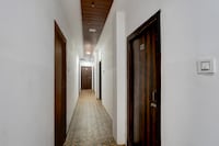 Hotel O Green Park Guest House