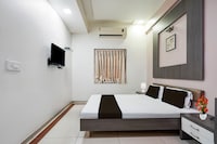 Collection O Sachivalaya Metro Station Gandhinagar Formerly Hotel Ghunghat Inn