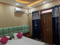 Hotel O Kashi Basera Paying Guest House 