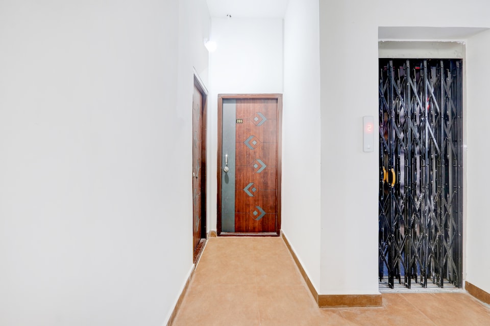  Hotel O Rainbow, Nakkalagutta Hanamkonda Warangal, Warangal