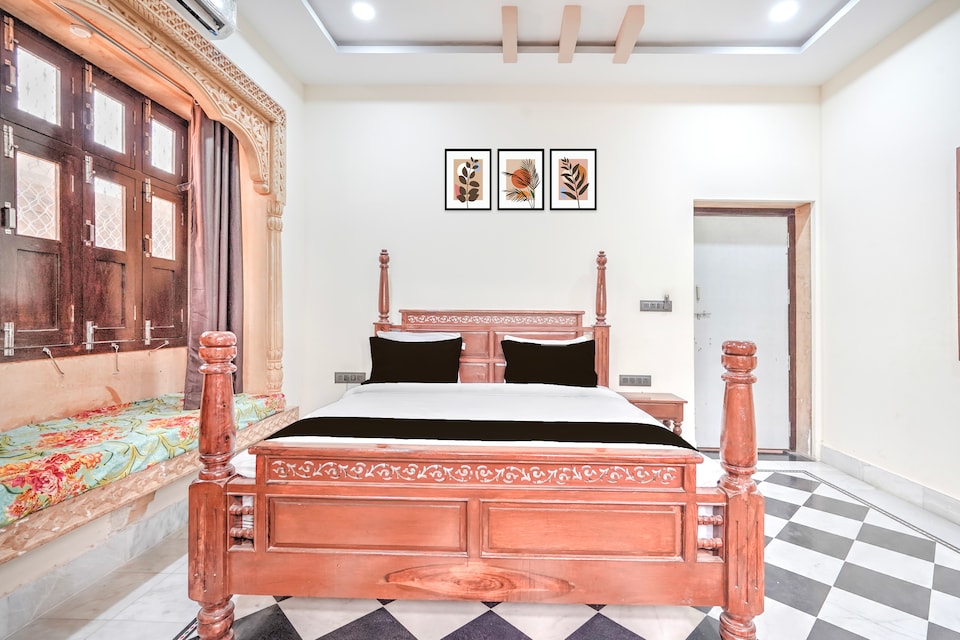 Hotel O Royal Queen Jaisalmer Railway Station, Jaisalmer, Jaisalmer