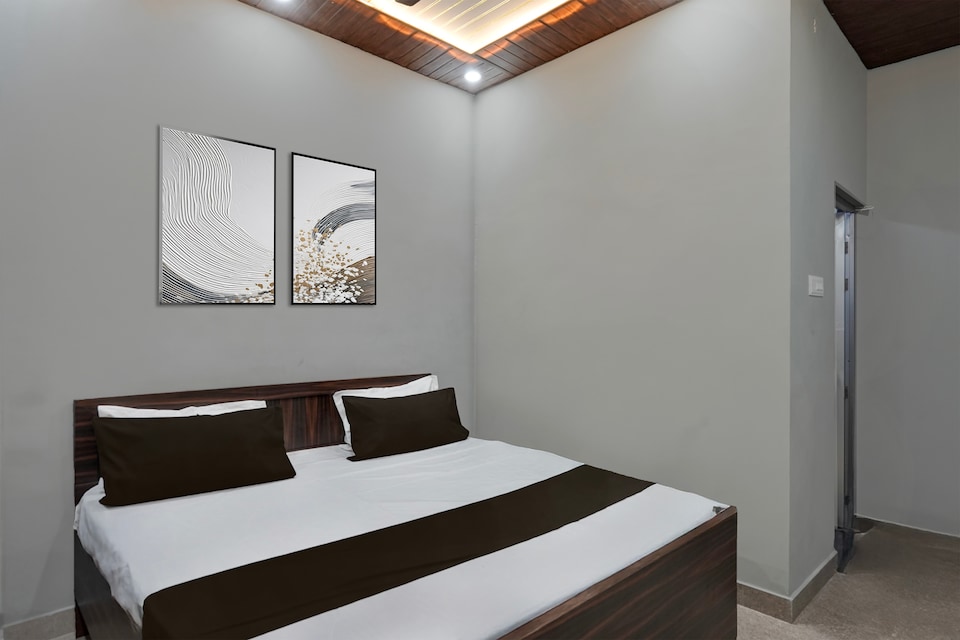 SPOT ON SHREE JI HOTEL AND RESTAURANT Raipur Kukhat, Rania Kanpur, Kanpur