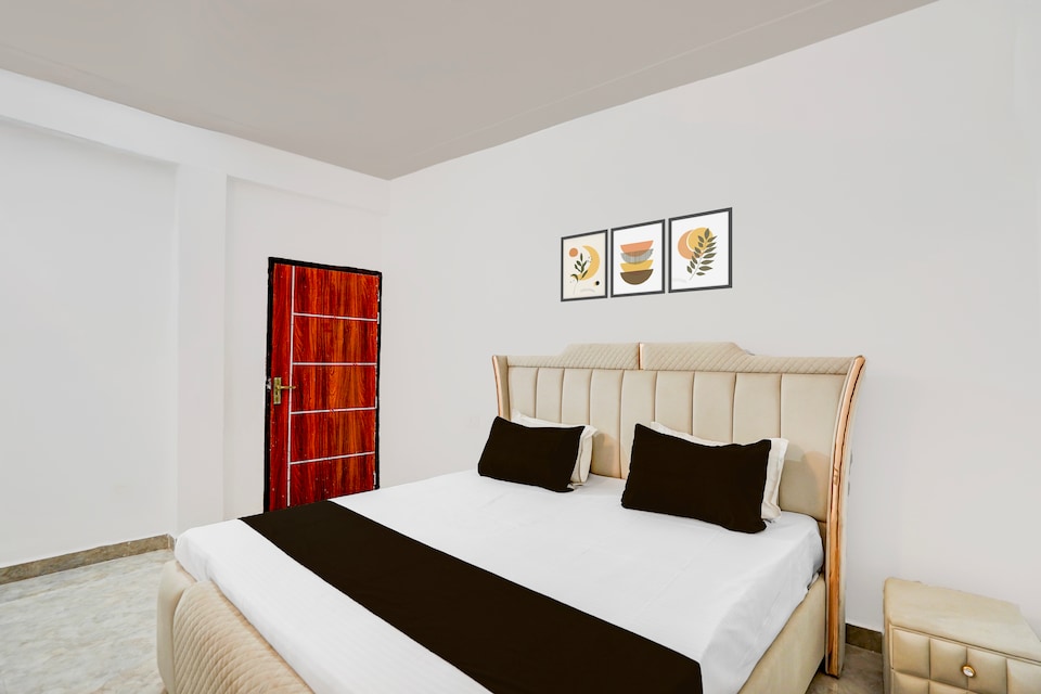 Hotel O Sweet Home Guest House , Greater Noida, Noida