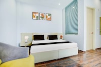 Hotel O Phagwara Near LPU Law Gate