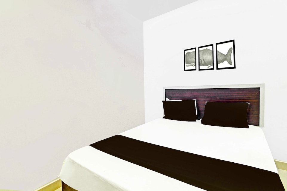 Collection O Mayur Inn, LB Nagar-Ramoji, Hyderabad