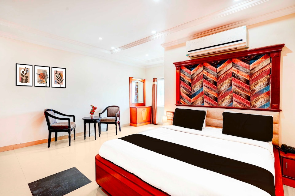 [Day Stay - 8 AM to 8 PM] Collection O Anantapur Railway Station, Anantapur, Anantapur