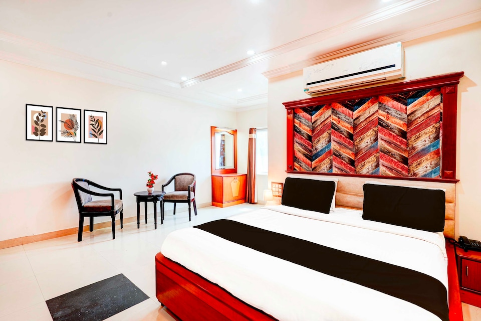 [Day Stay - 8 AM to 8 PM] Collection O Anantapur Railway Station, Anantapur, Anantapur