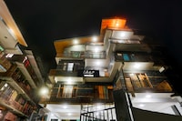 [Day Stay - 12 Hrs Slot : 8 AM to 8 PM] Collection O Model Town Road