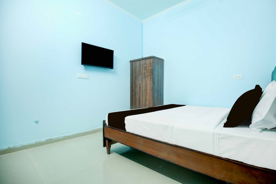 [Day Stay - 8 AM to 8 PM] Hotel O Nayagaon Vikas Nagar, Nayagaon Chandigarh, Chandigarh