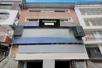 Super [Day Stay - 12 Hrs Slot : 8 AM to 8 PM] Hotel O India Bhutan Zero Point