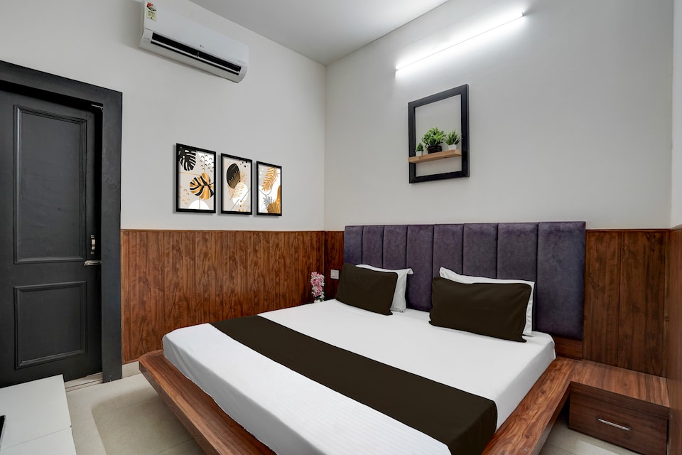 SPOT ON Hotel Mezbaani , Jind, Jind